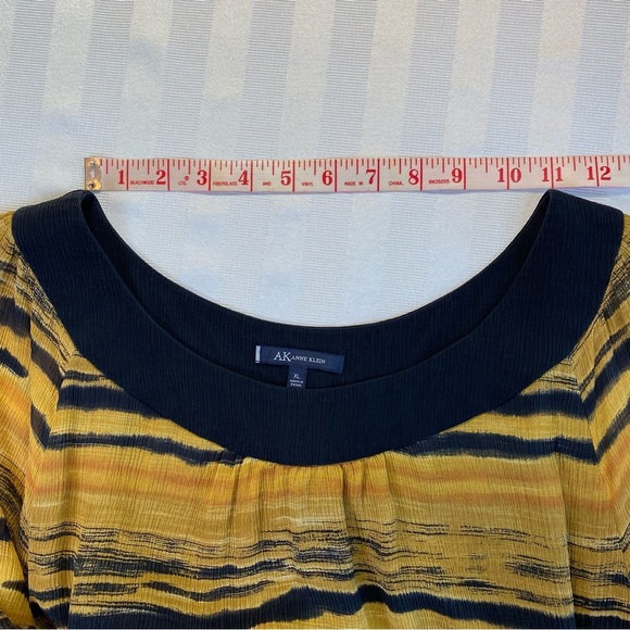 Anne Klein Silk Black Gold Abstract Stripe Pullover Blouse w/3/4 Elastic Sleeves - Picture 11 of 13